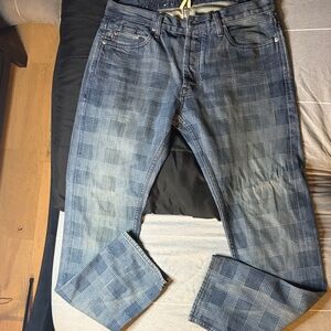 Billionaire Boys club
Men's Blue Plaid Jeans